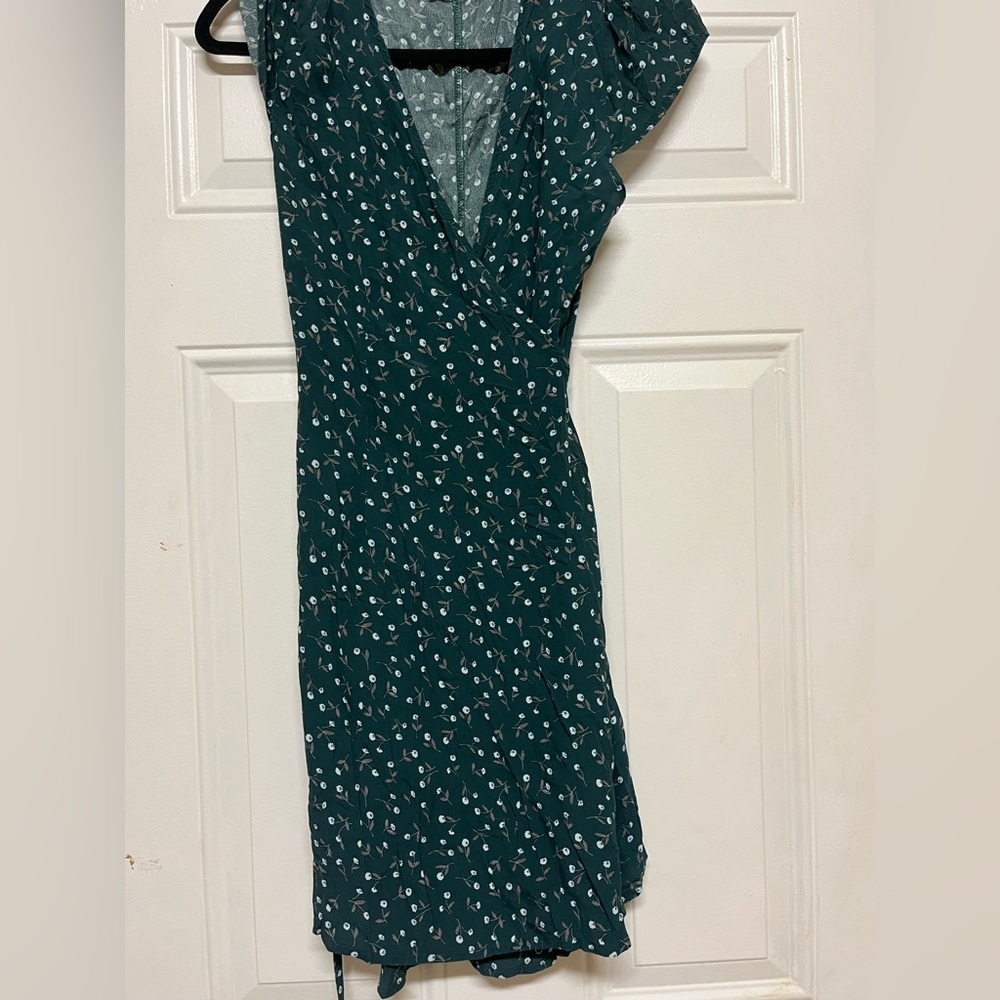 Brandy Melville Teal Floral Midi Wrap Dress
